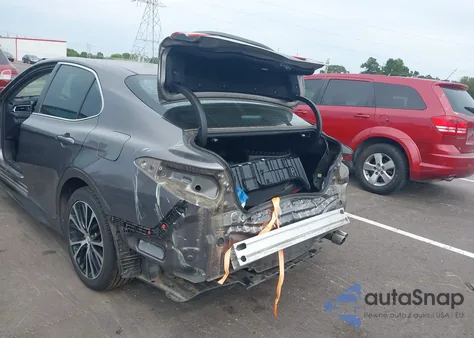 2018 Toyota Camry Se from USA, damaged, VIN 4T1B11HK6JU010197